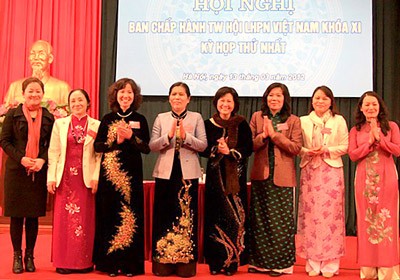 Завершился 11-ый Съезд Союза вьетнамских женщин - ảnh 1